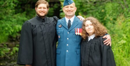 Master Warrant Officer Jeff Evely (Ret’d) with his son and daughter (Photo courtesy of Jeffrey Evely)