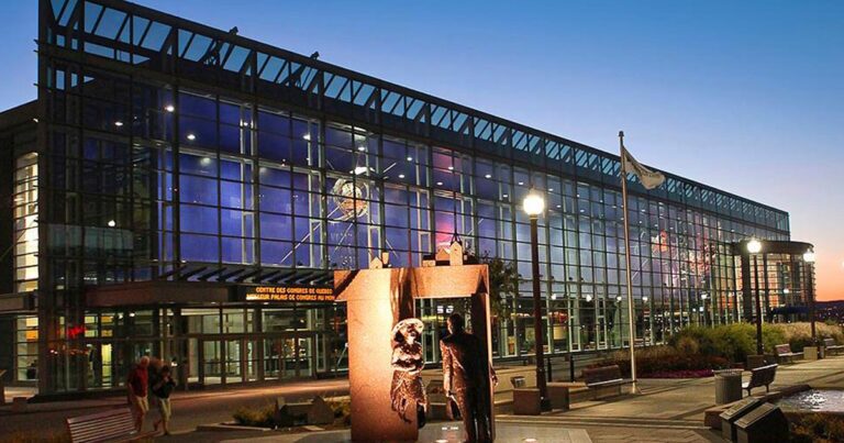 Harvest Ministries suing Québec government for forcing event cancellation