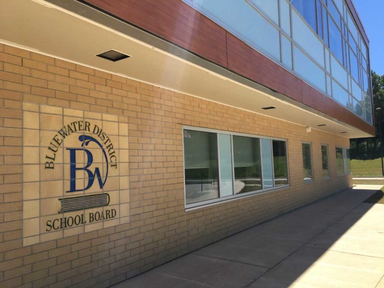 bwdsb-exterior