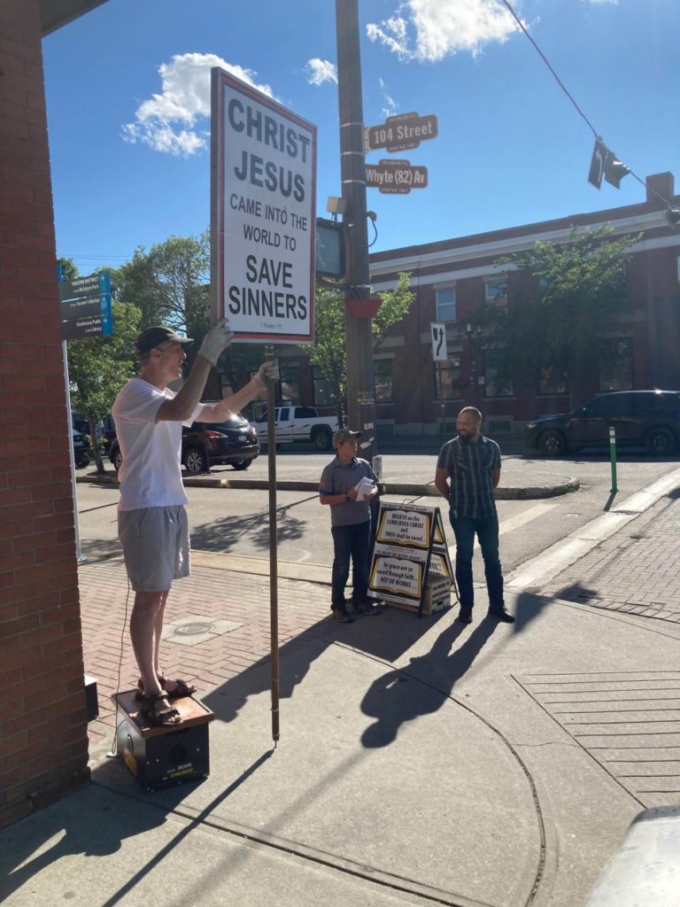 Justice Centre defends Edmonton resident ticketed for peaceful public expression