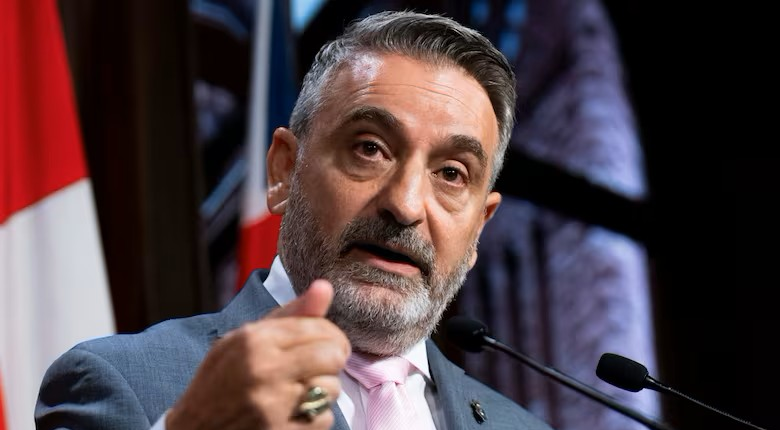 Letter to Ontario Minister of Education demands end to political censorship by school boards thumbnail